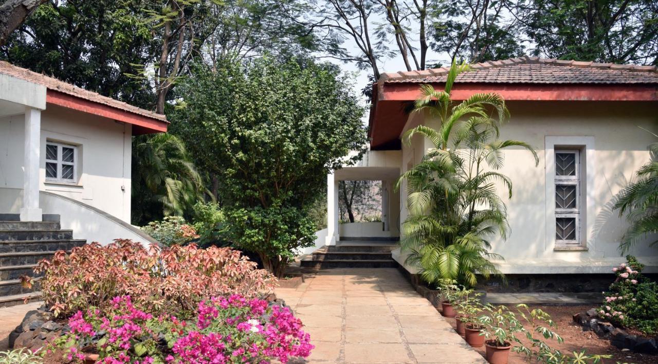 Modi'S Resort Karjat Exterior photo